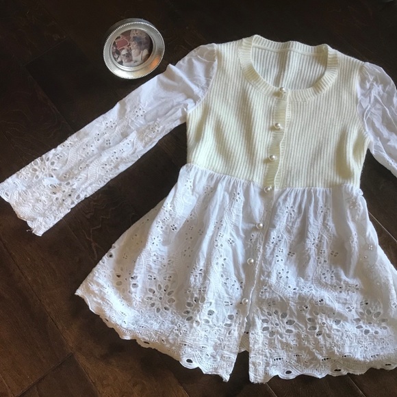 Tops - 🦋 WHITE EYELET BABY DOLL TOP SIZE LARGE